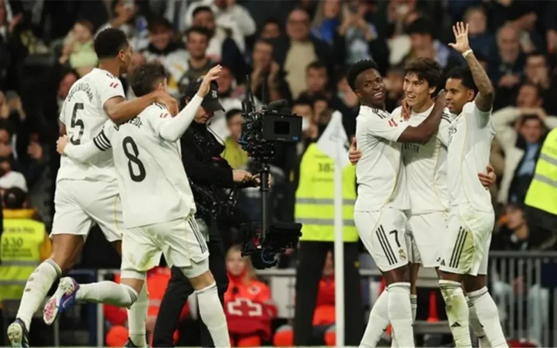 مواجهة قوية.. قائمة ريال مدريد أمام أتلتيكو في السوبر الإسباني 2025 وموقف مبابي